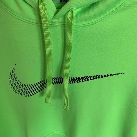 Men’s Nike thermal fit hoodie size M Neon green - Picture 2 of 5